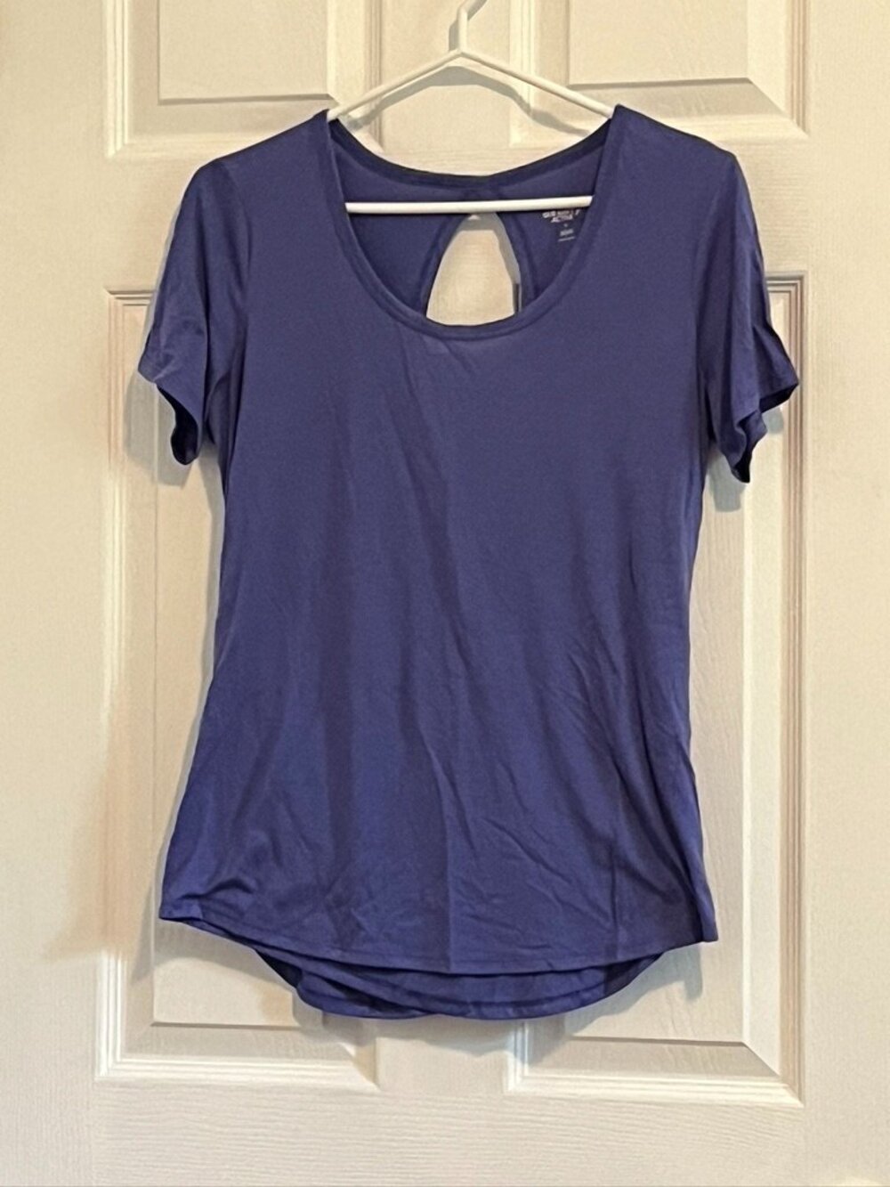 Medium Old Navy purple open back t-shirt